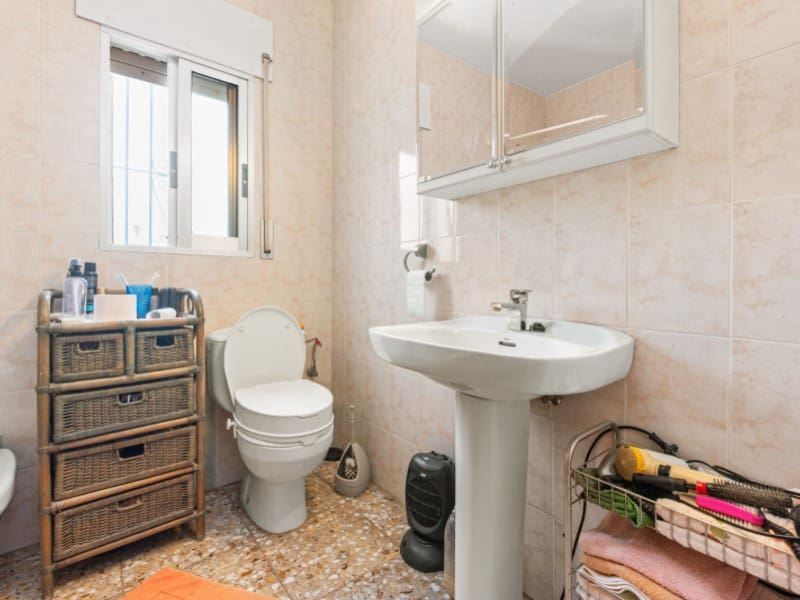 3 slaapkamer Villa te koop in El Campello met zwembad garage - € 449.000 (Ref: 10005322)