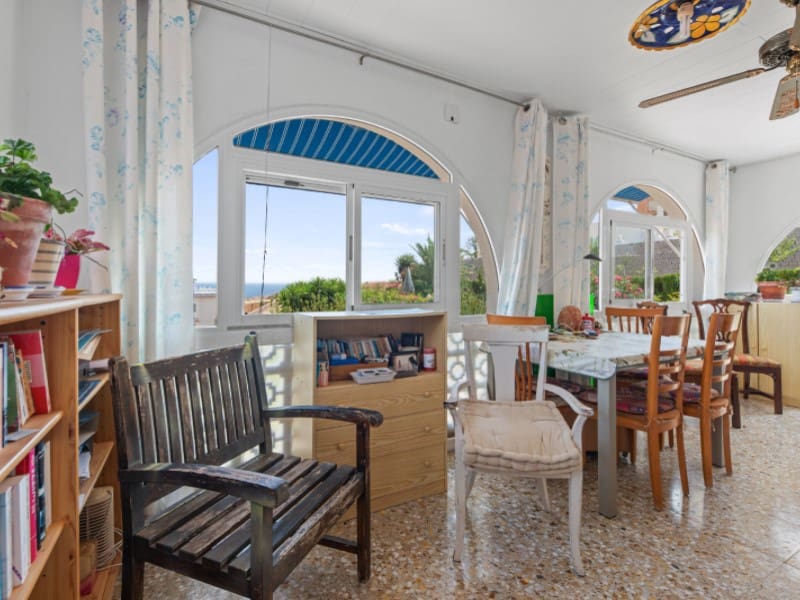 3 slaapkamer Villa te koop in El Campello met zwembad garage - € 449.000 (Ref: 10005322)