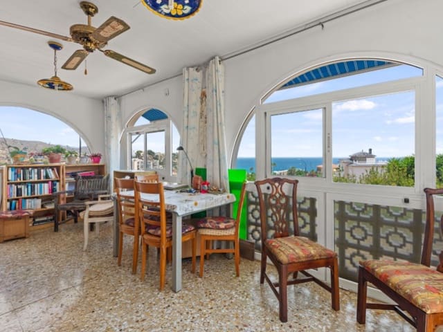 3 slaapkamer Villa te koop in El Campello met zwembad garage - € 449.000 (Ref: 10005322)