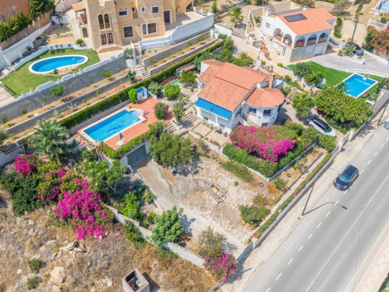 3 slaapkamer Villa te koop in El Campello met zwembad garage - € 449.000 (Ref: 10005322)