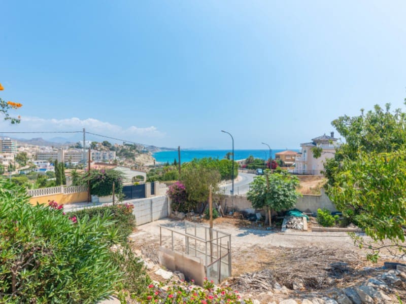 3 slaapkamer Villa te koop in El Campello met zwembad garage - € 449.000 (Ref: 10005322)