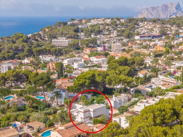 4 sypialnia Willa na sprzedaż w Pinar del Advocat - Cometa, Teulada-Moraira z basenem garażem - 2 750 000 € (Ref: 10008842)
