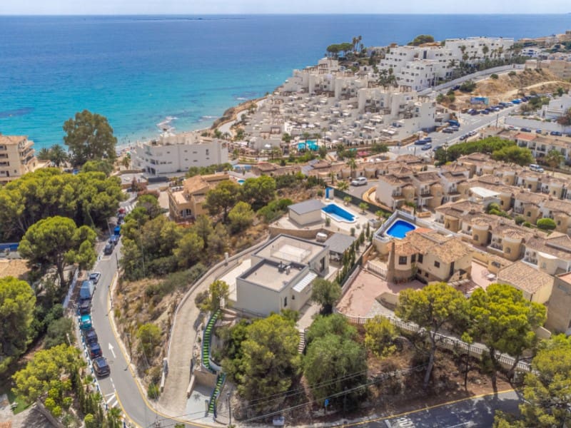 5 soveværelse Villa til salg i El Campello med swimmingpool garage - € 890.000 (Ref: 10047060)
