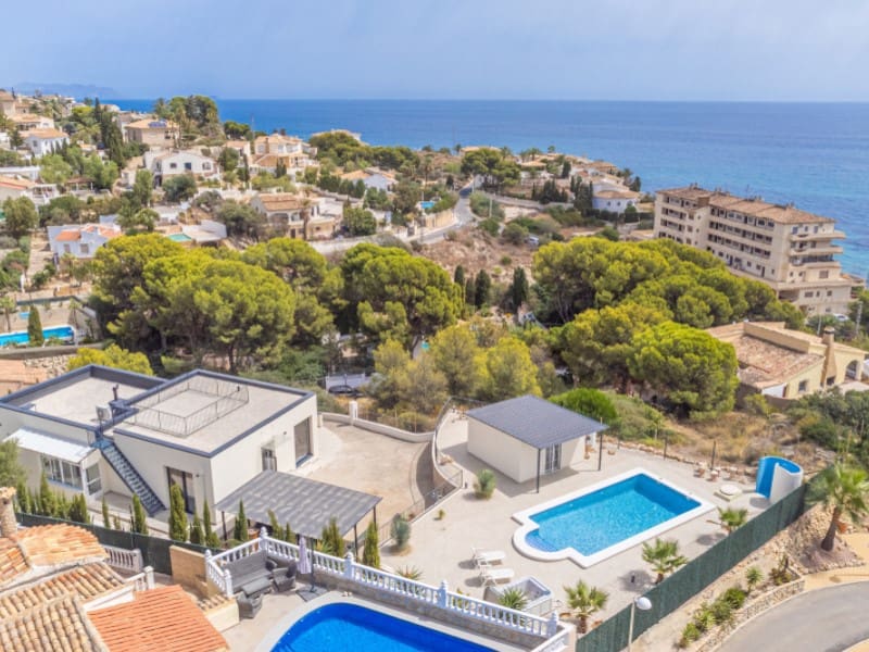 5 soveværelse Villa til salg i El Campello med swimmingpool garage - € 890.000 (Ref: 10047060)