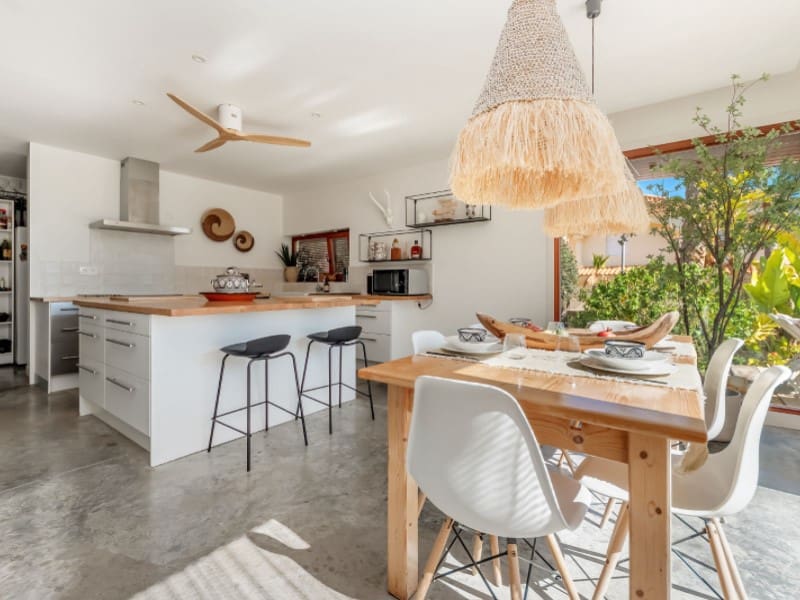 4 sypialnia Willa na sprzedaż w Busot z basenem garażem - 1 090 000 € (Ref: 10180431)