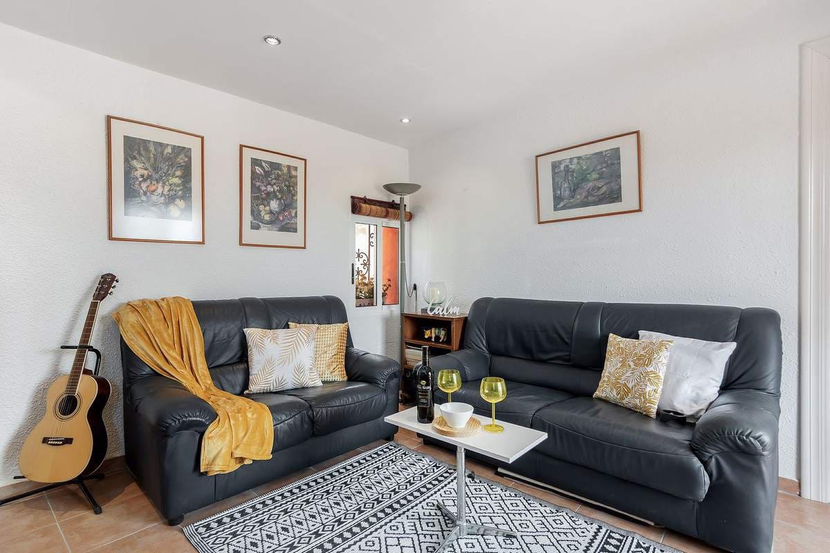 3 bedroom Terraced Villa for sale in Jijona / Xixona € 132,000 (Ref