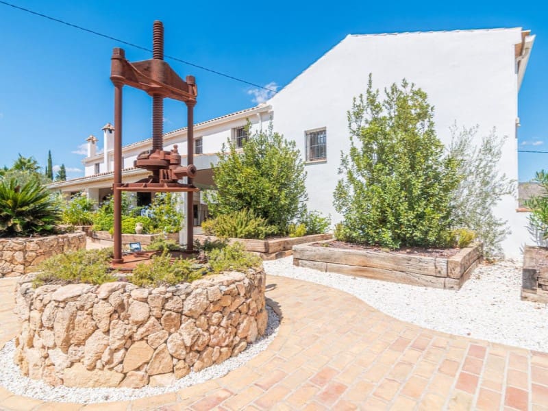 Finca/Country House for sale in La Romana - € 995,000 (Ref: 7844524)