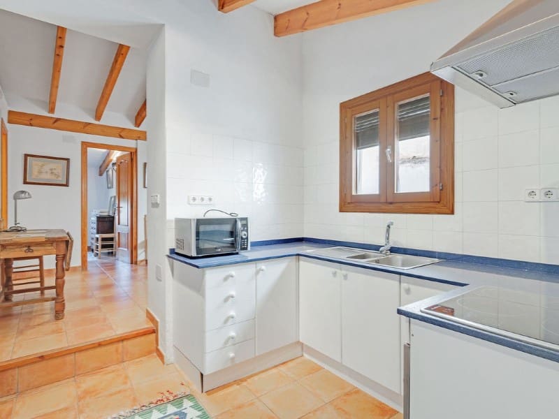 Casa de 5 habitaciones en Relleu en venta - 195.000 € (Ref: 8007216)