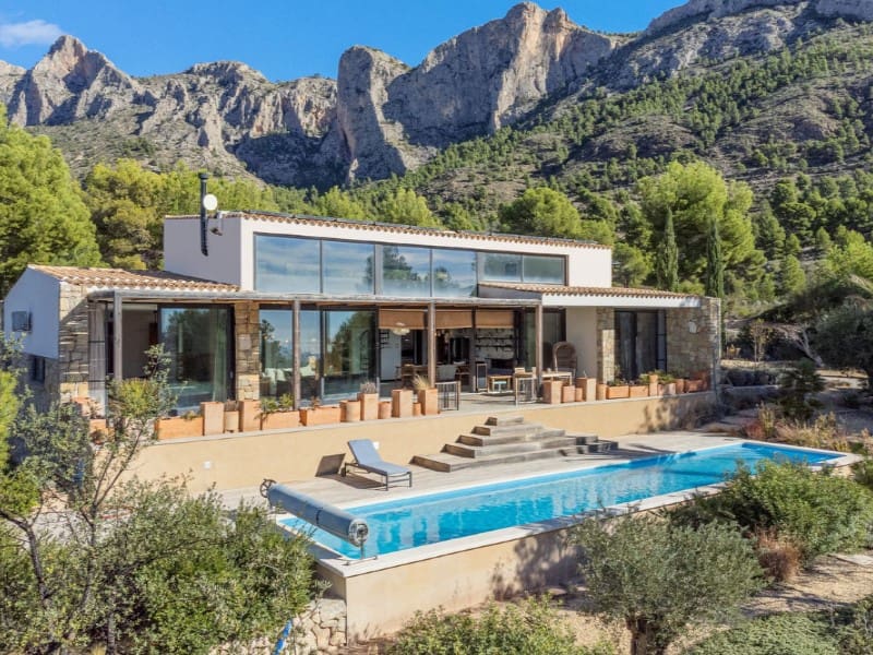 4 soveværelse Villa til salg i Busot med swimmingpool - € 995.000 (Ref: 8026521)