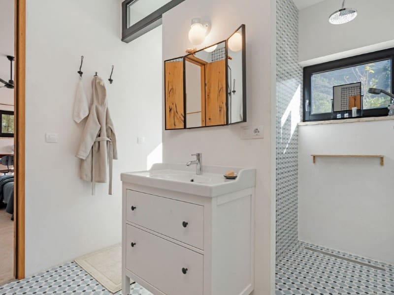 4 soveværelse Villa til salg i Busot med swimmingpool - € 995.000 (Ref: 8026521)