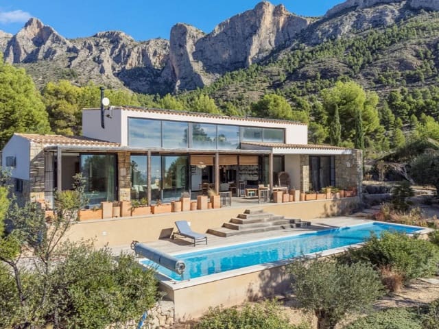 4 chambre Villa/Maison à vendre à Busot avec piscine - 995 000 € (Ref: 8026521)