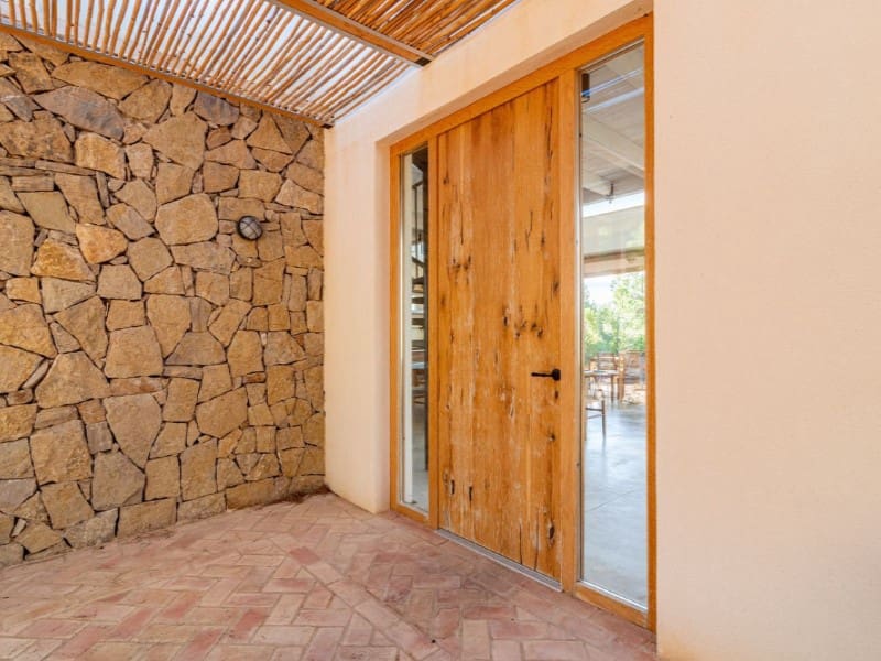 4 soveværelse Villa til salg i Busot med swimmingpool - € 995.000 (Ref: 8026521)