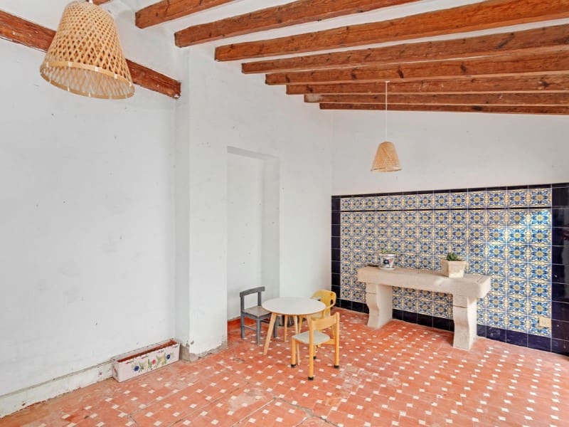 10 bedroom Villa for sale in Muchamiel / Mutxamel - € 750,000 (Ref: 8060403)