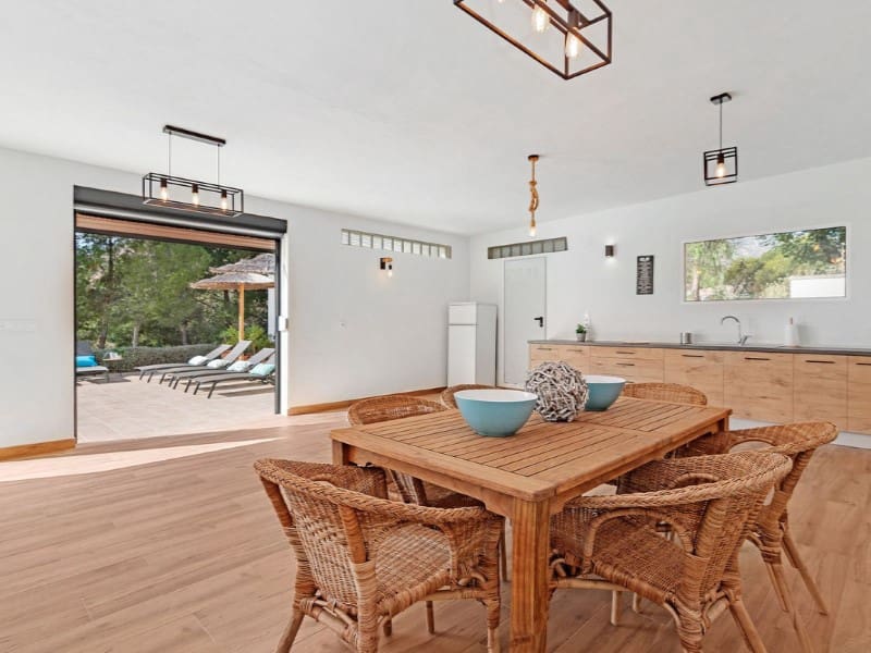 6 soveværelse Villa til salg i Aguas de Busot / Aigues med swimmingpool - € 629.000 (Ref: 8103082)