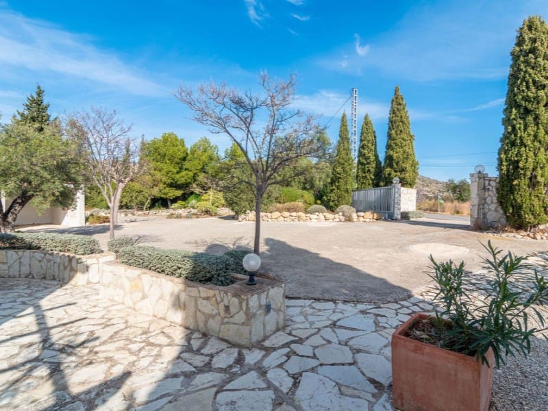 6 soveværelse Villa til salg i Aguas de Busot / Aigues med swimmingpool - € 629.000 (Ref: 8103082)