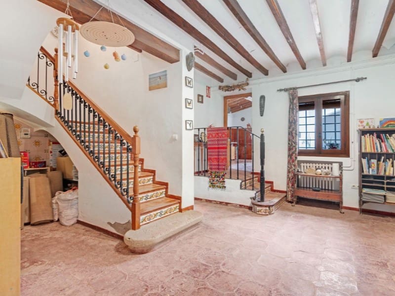 Kommersiell til salgs i Muchamiel / Mutxamel - € 750 000 (Ref: 8217224)