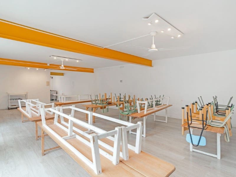 Kommersiell til salgs i Muchamiel / Mutxamel - € 750 000 (Ref: 8217224)