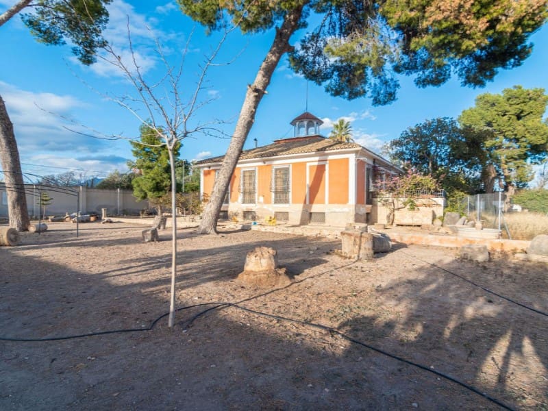 Kommersiell til salgs i Muchamiel / Mutxamel - € 750 000 (Ref: 8217224)