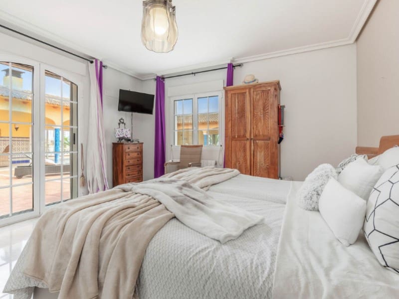 5 chambre Villa/Maison à vendre à Busot avec piscine garage - 1 100 000 € (Ref: 8433884)