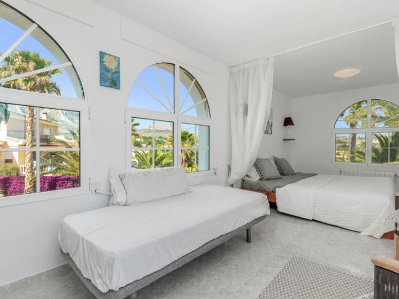 5 chambre Villa/Maison à vendre à Busot avec piscine garage - 1 100 000 € (Ref: 8433884)