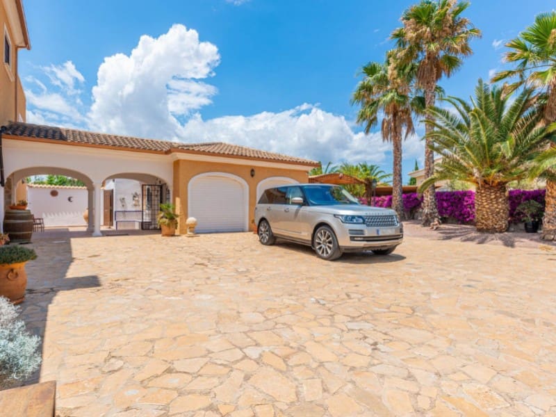 5 chambre Villa/Maison à vendre à Busot avec piscine garage - 1 100 000 € (Ref: 8433884)