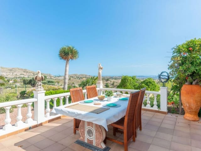 5 soveværelse Villa til salg i Busot med swimmingpool garage - € 1.100.000 (Ref: 8433884)