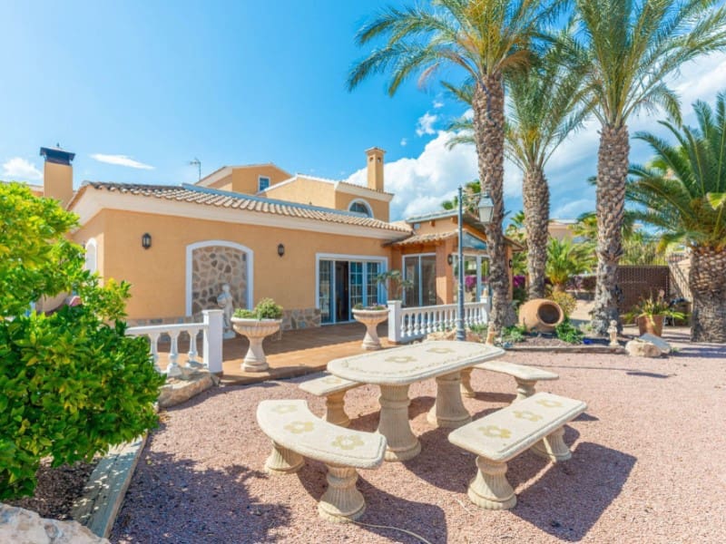 5 chambre Villa/Maison à vendre à Busot avec piscine garage - 1 100 000 € (Ref: 8433884)