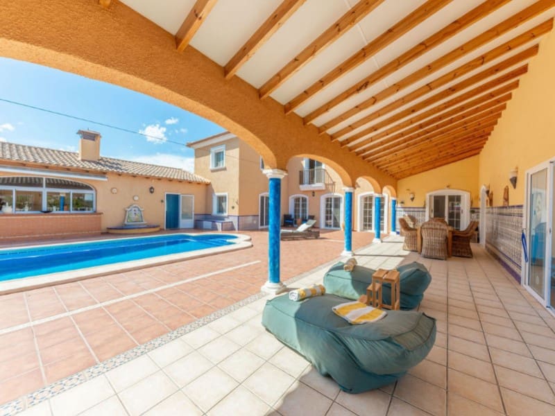 5 chambre Villa/Maison à vendre à Busot avec piscine garage - 1 100 000 € (Ref: 8433884)