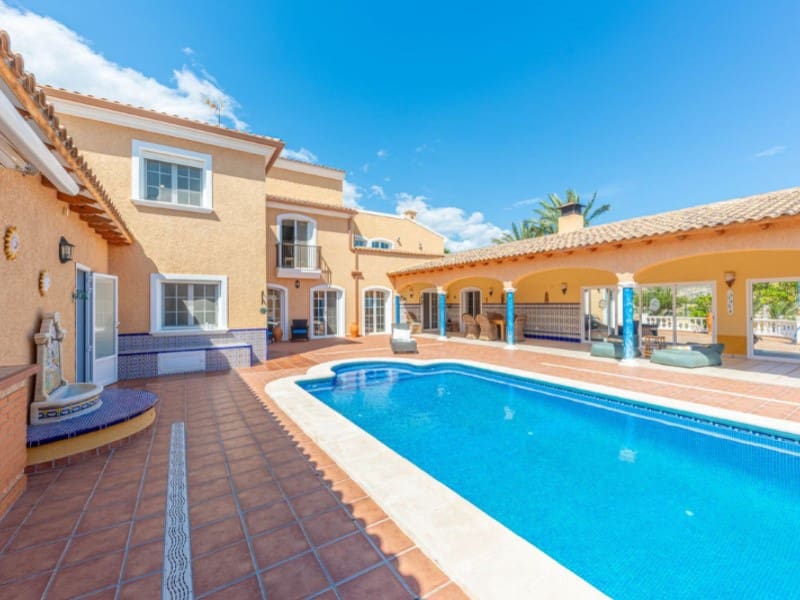 5 chambre Villa/Maison à vendre à Busot avec piscine garage - 1 100 000 € (Ref: 8433884)