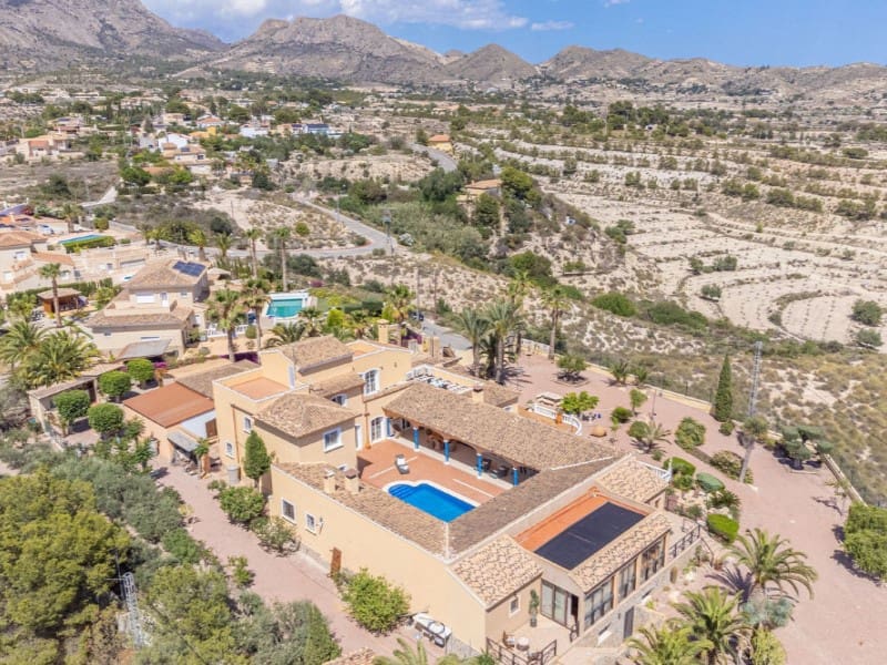 5 chambre Villa/Maison à vendre à Busot avec piscine garage - 1 100 000 € (Ref: 8433884)