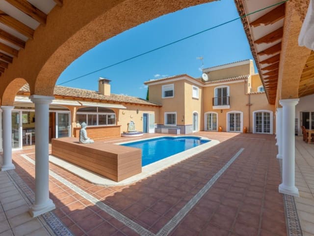 5 soverom Villa til salgs i Busot med svømmebasseng garasje - € 1 100 000 (Ref: 8433884)