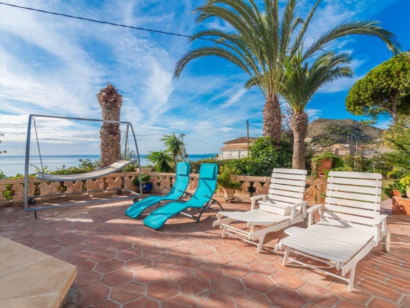 5 quarto Moradia para venda em El Campello com piscina - 1 300 000 € (Ref: 8457617)