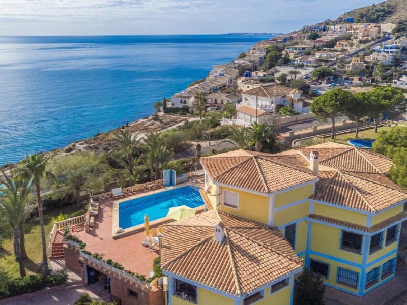 5 quarto Moradia para venda em El Campello com piscina - 1 300 000 € (Ref: 8457617)