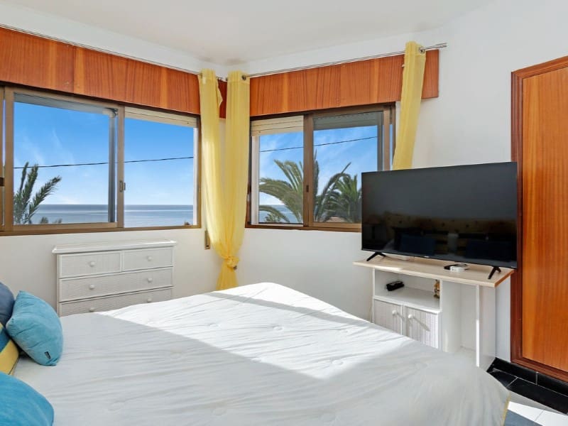 5 quarto Moradia para venda em El Campello com piscina - 1 300 000 € (Ref: 8457617)