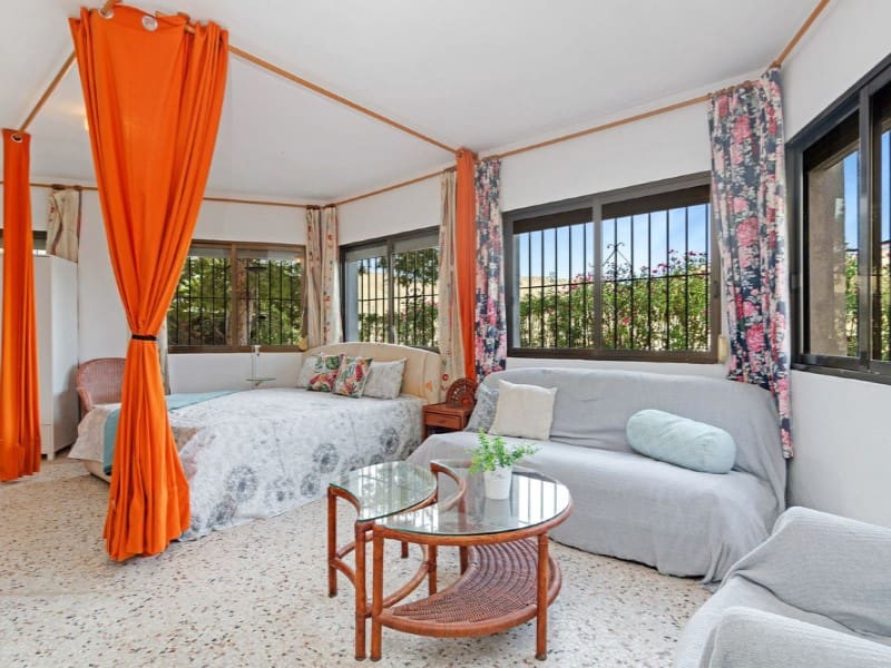 5 quarto Moradia para venda em El Campello com piscina - 1 300 000 € (Ref: 8457617)