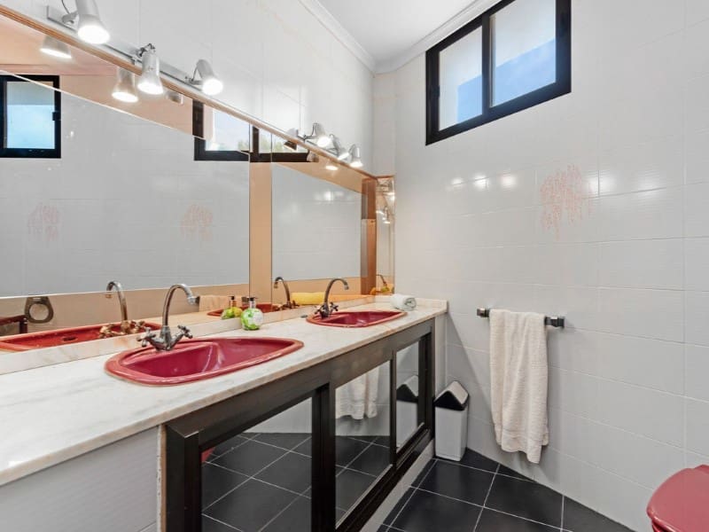 5 quarto Moradia para venda em El Campello com piscina - 1 300 000 € (Ref: 8457617)