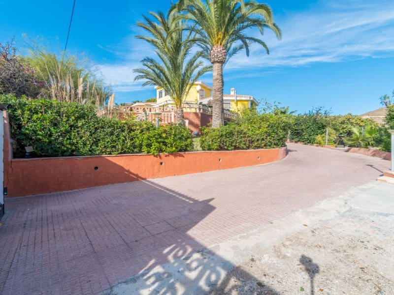 5 quarto Moradia para venda em El Campello com piscina - 1 300 000 € (Ref: 8457617)