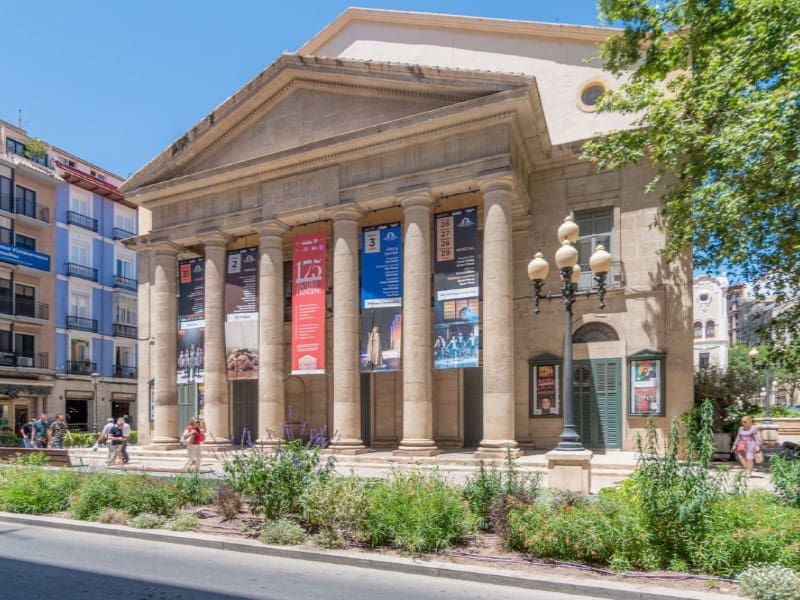 3 soverom Villa til salgs i Busot med svømmebasseng garasje - € 669 000 (Ref: 8553797)