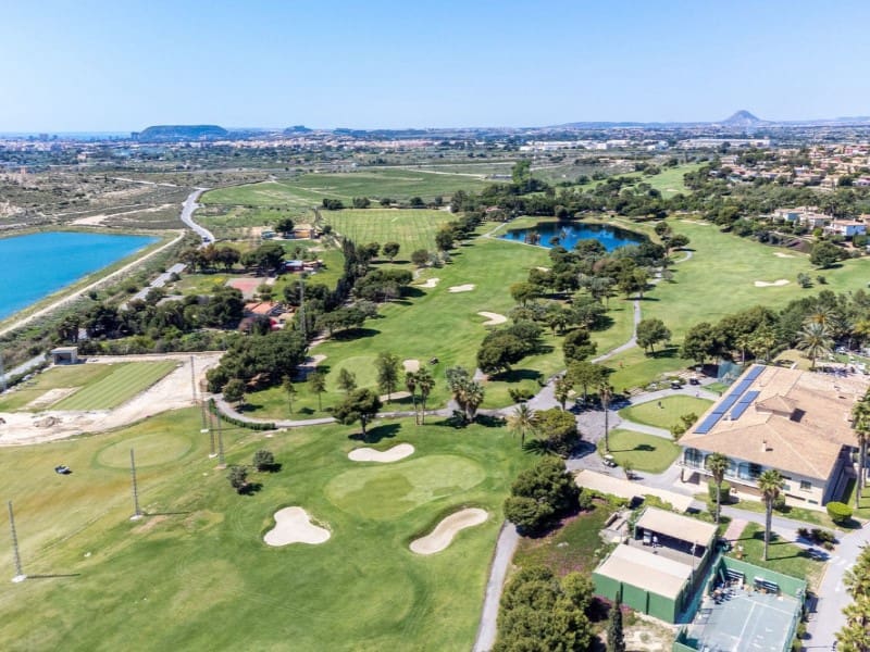 3 soverom Villa til salgs i Busot med svømmebasseng garasje - € 669 000 (Ref: 8553797)