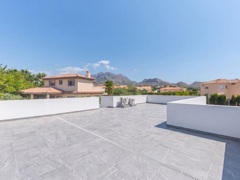 3 quarto Moradia para venda em Busot com piscina garagem - 669 000 € (Ref: 8553797)