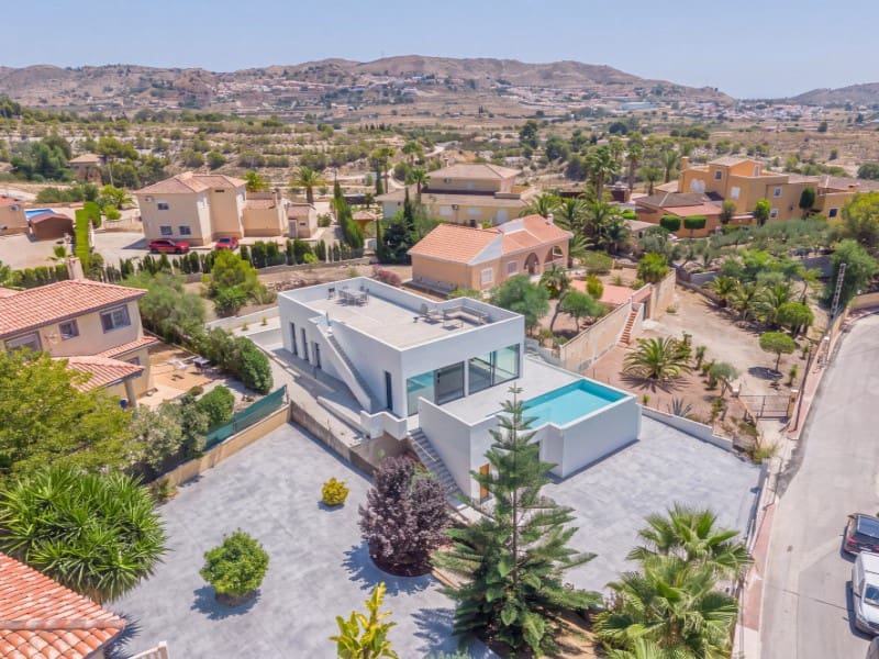3 quarto Moradia para venda em Busot com piscina garagem - 669 000 € (Ref: 8553797)