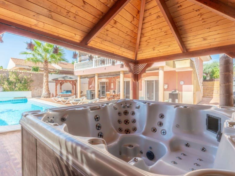 5 chambre Villa/Maison à vendre à Busot avec piscine garage - 576 000 € (Ref: 8564385)