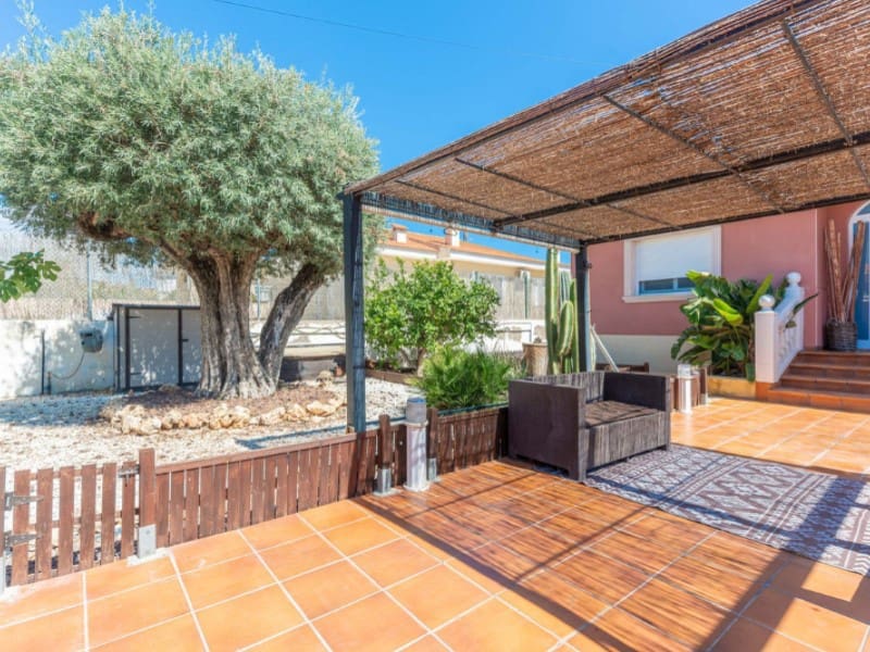 5 chambre Villa/Maison à vendre à Busot avec piscine garage - 576 000 € (Ref: 8564385)