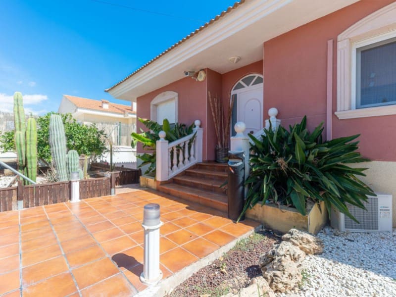 5 chambre Villa/Maison à vendre à Busot avec piscine garage - 576 000 € (Ref: 8564385)