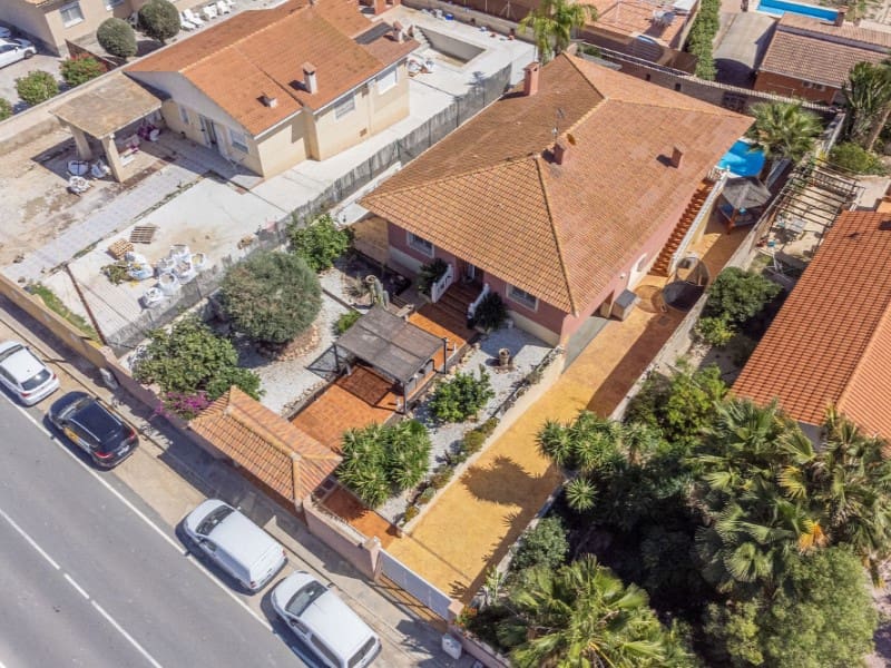 5 chambre Villa/Maison à vendre à Busot avec piscine garage - 576 000 € (Ref: 8564385)