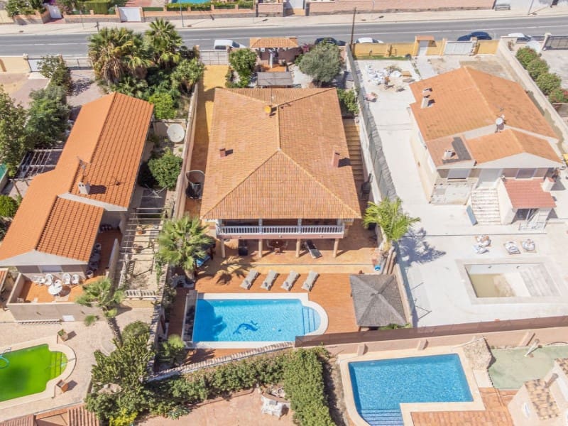 5 chambre Villa/Maison à vendre à Busot avec piscine garage - 576 000 € (Ref: 8564385)