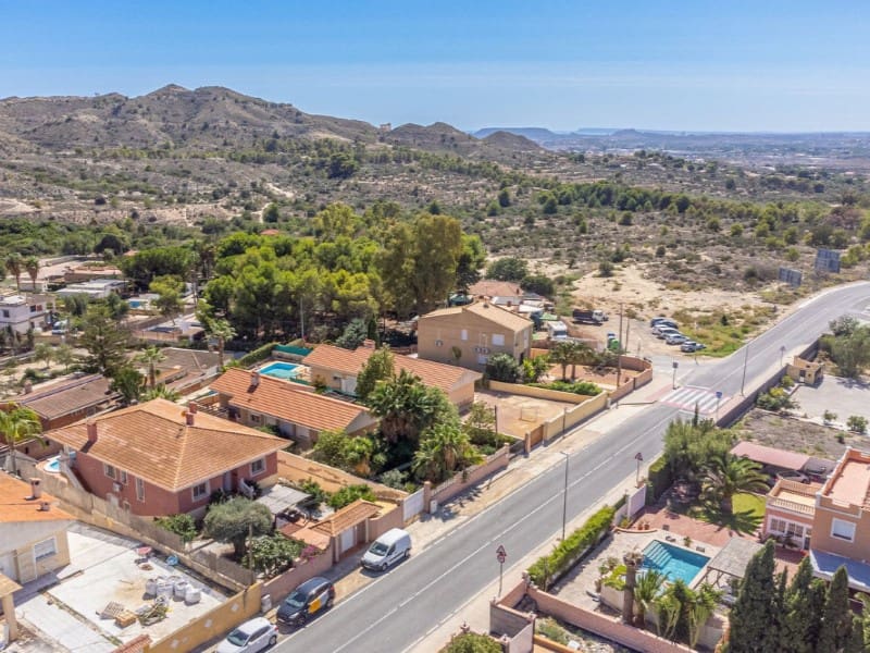 5 chambre Villa/Maison à vendre à Busot avec piscine garage - 576 000 € (Ref: 8564385)