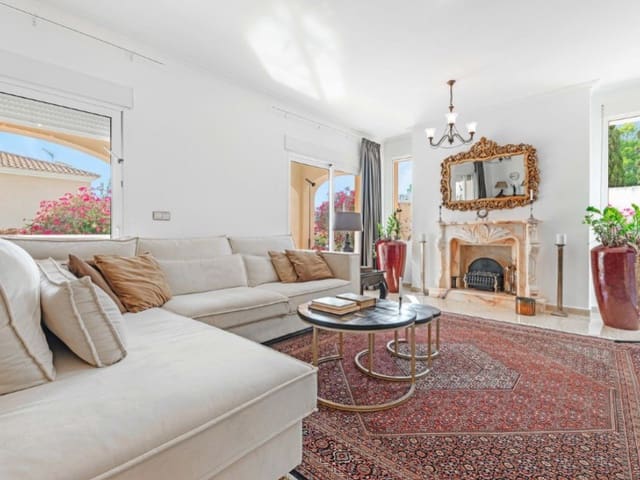 5 soveværelse Villa til salg i Coveta Fuma, El Campello med garage - € 1.900.000 (Ref: 8594758)