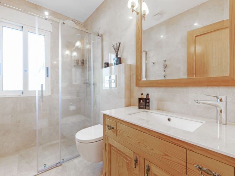 5 soveværelse Villa til salg i El Campello med garage - € 1.900.000 (Ref: 8594758)