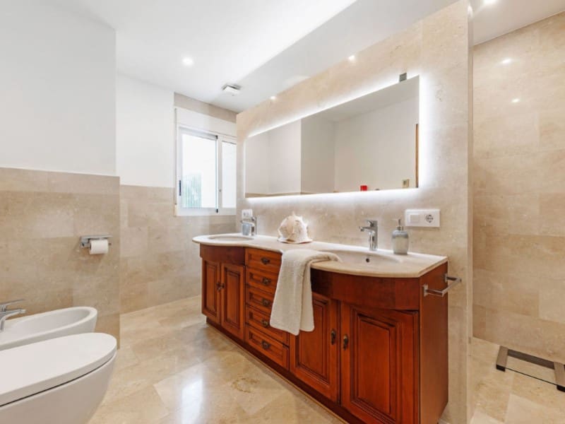 5 soveværelse Villa til salg i El Campello med garage - € 1.900.000 (Ref: 8594758)